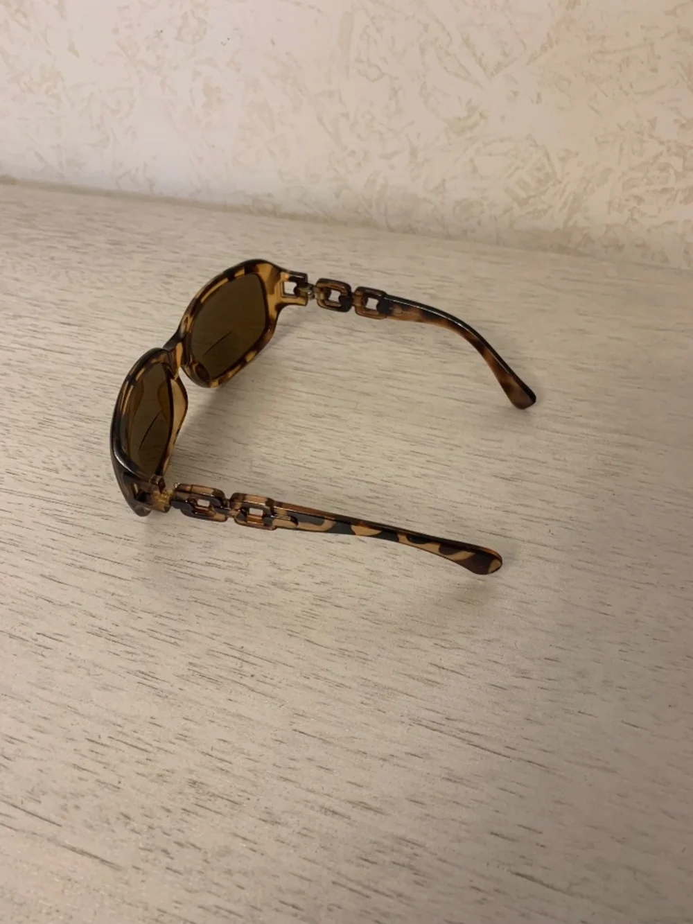 Women’s Brown Leopard-Print Bi-focal Sunglasses